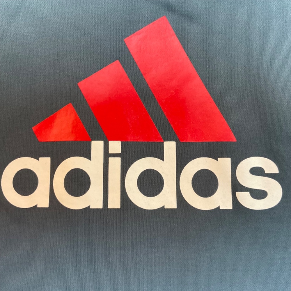 📦Adidas Youth Hoodie Red White logo GUC  .....  DISCOUNTED SHIPPING📦 - Picture 2 of 12